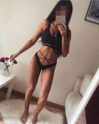 Silifke'de Eşsiz Güzellikte Bir Escort - Kendinizi Şımartmanın Zamanı